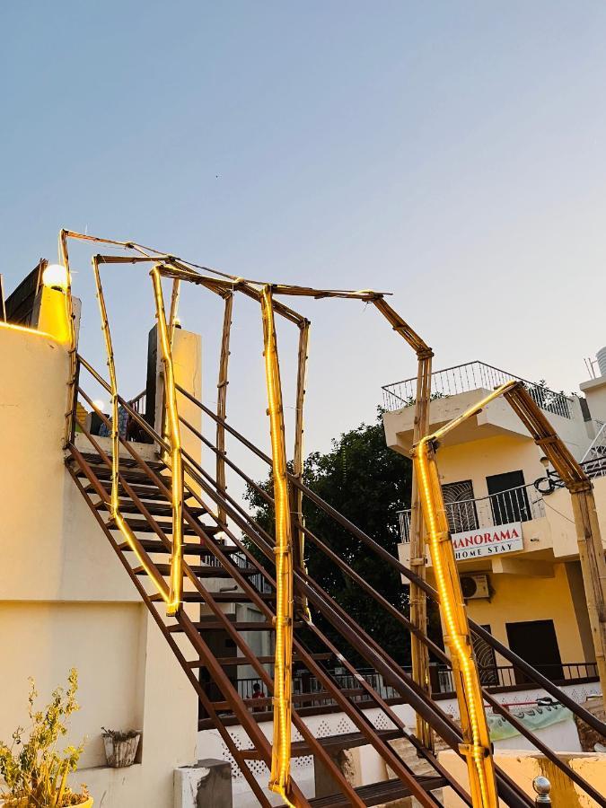 Aroma Homestay Udaipur Exterior foto